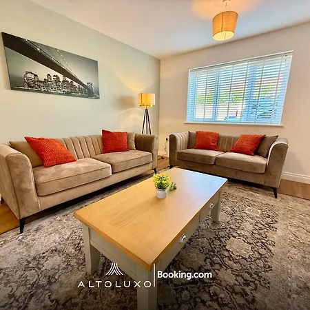 Luxohaus Luxury 4 Bedroom By Altoluxo Short Lets Serviced With Parking * Bristol