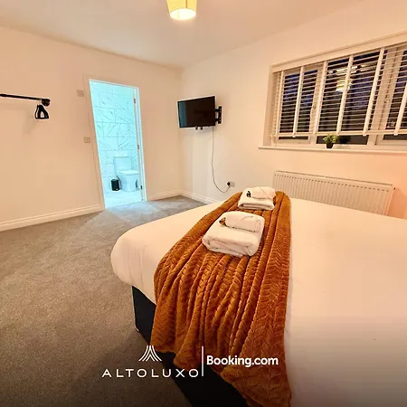 Nyaraló Luxohaus Luxury 4 Bedroom By Altoluxo Short Lets Serviced With Parking Bristol