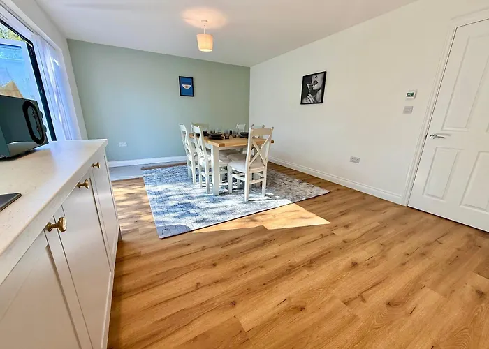 Luxohaus Luxury 4 Bedroom By Altoluxo Short Lets Serviced With Parking Prázdninový dům *